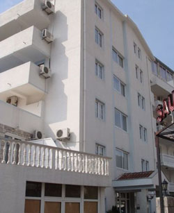 Hotel Apartments Azzuro 4* (Budva, Montenegro)