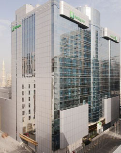 Holiday Inn Sharjah 4* (Sharjah, UAE)