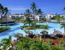 Pool in the Occidental Punta Cana 5* (Bavro Beach, Punta Cana, Dominican Republic)