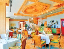 Ramada Beach Hotel Ajman 4* (Ajman, UAE)