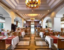Restaurant in the hotel Crystal De Luxe Resort & Spa 5* (Kemer, Turkey)